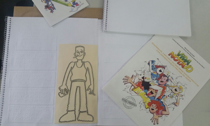 Capa da notícia: Programa Saúde nas Escolas transcreve livro em Braille