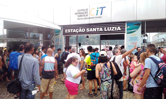 Capa da notícia: Angra está lotada para o réveillon 