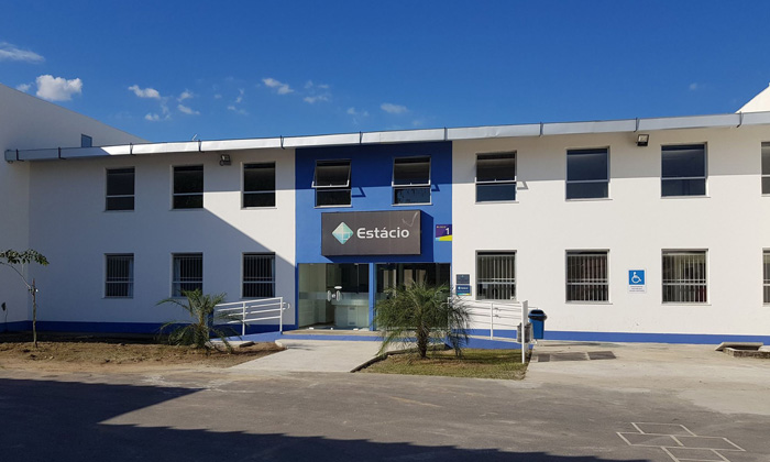 Capa da notícia: Estácio oferece quinze cursos de graduação em Angra