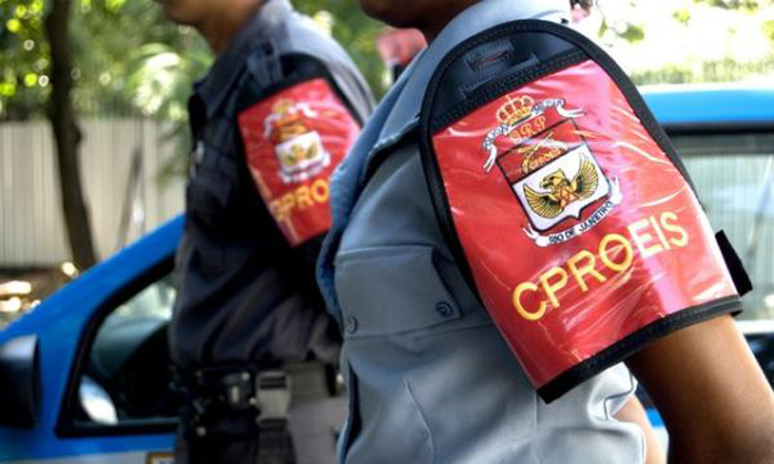 Capa da notícia: Prefeito protesta contra a calamidade na segurança de Angra