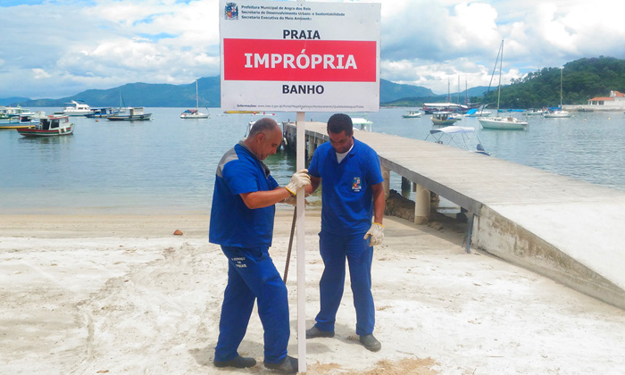 Capa da notícia: Praias recebem sinalização de próprias ou impróprias