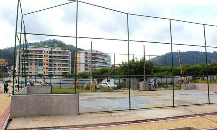 Capa da notícia: Prefeitura inicia mais 3 obras importantes