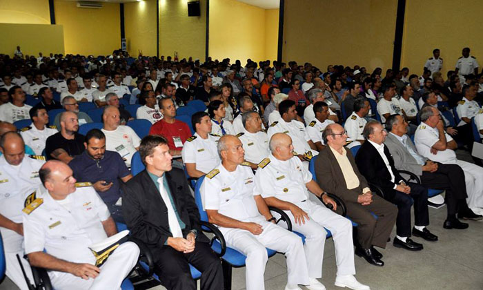 Capa da notícia: Prefeitura prestigia Simpósio no Colégio Naval