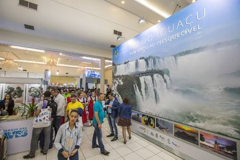 Capa da notícia: TurisAngra participa de Festival de Turismo no Paraná