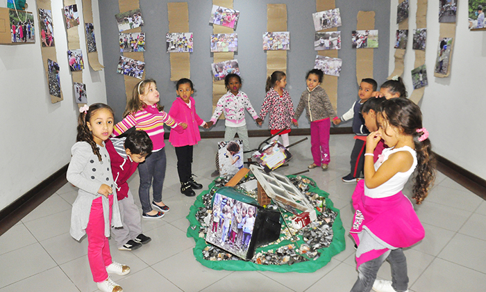 Capa da notícia: Projeto “Construindo Valores” é realizado por alunos