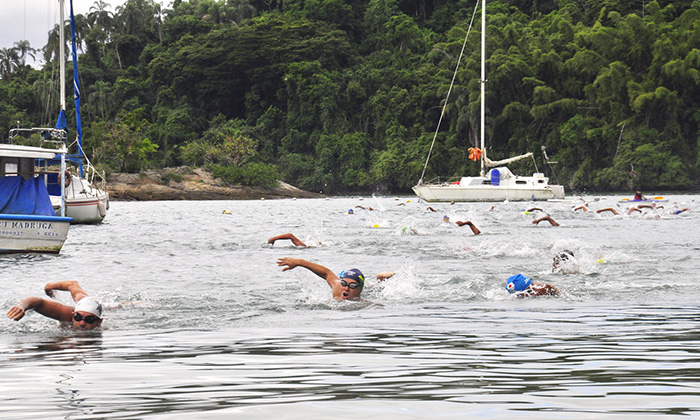 Capa da notícia: Angra sedia 4ª etapa da Maratona  Aquática Sem Fronteiras