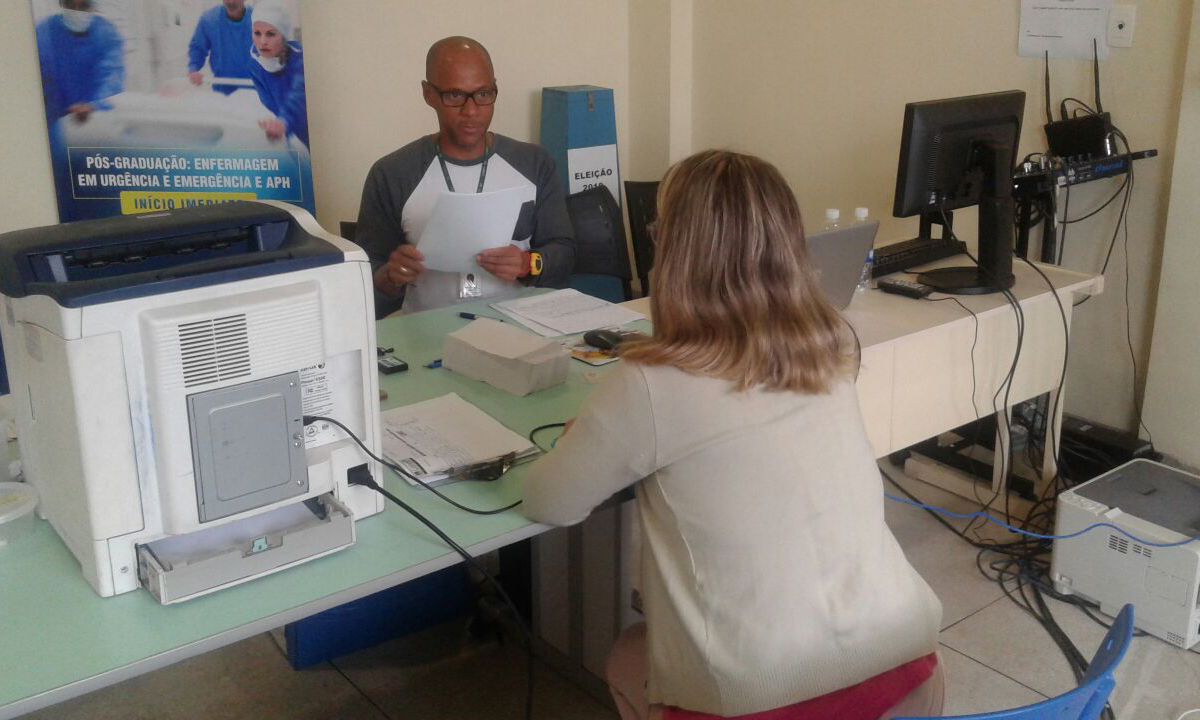 Capa da notícia: Coren Itinerante volta a Angra e realiza 55 atendimentos