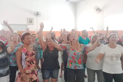 Capa da notícia: 3ª Idade participa de almoço de final de ano