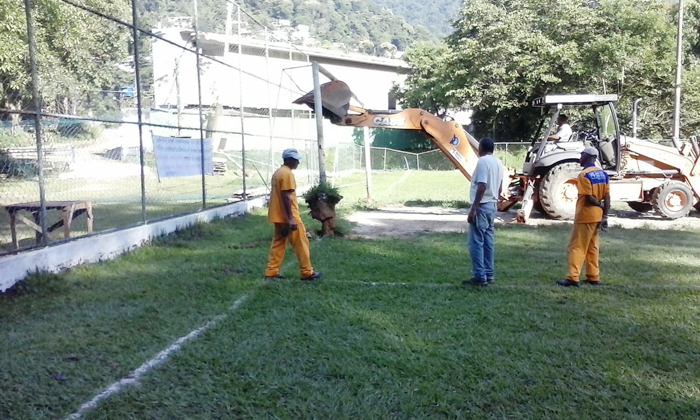 Capa da notícia: Campo de futebol do Camorim passará por reforma