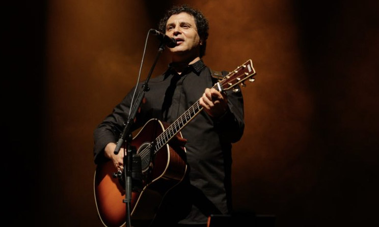 Capa da notícia: Festival de Música da Ilha Grande retorna com Frejat e Leoni