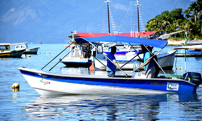 Capa da notícia: Saae recebe novo barco para manutenções na Ilha Grande