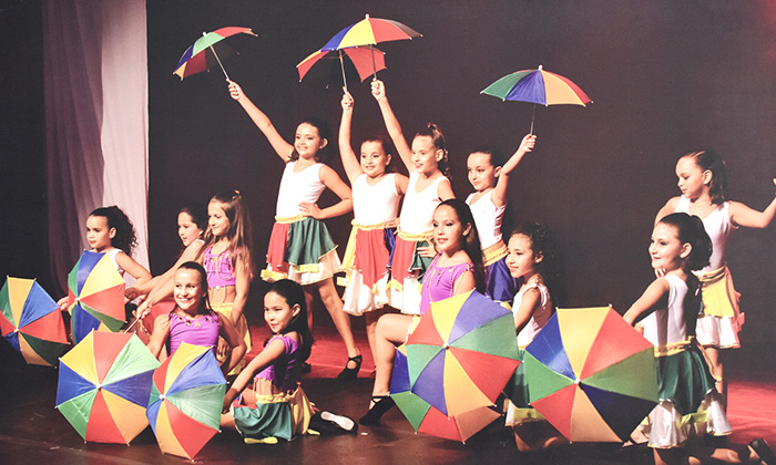 Capa da notícia: Fotos em Movimento no  Centro Cultural Theophilo Massad