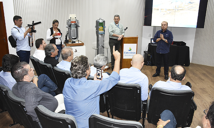 Capa da notícia: Deputados pernambucanos visitam Eletronuclear
