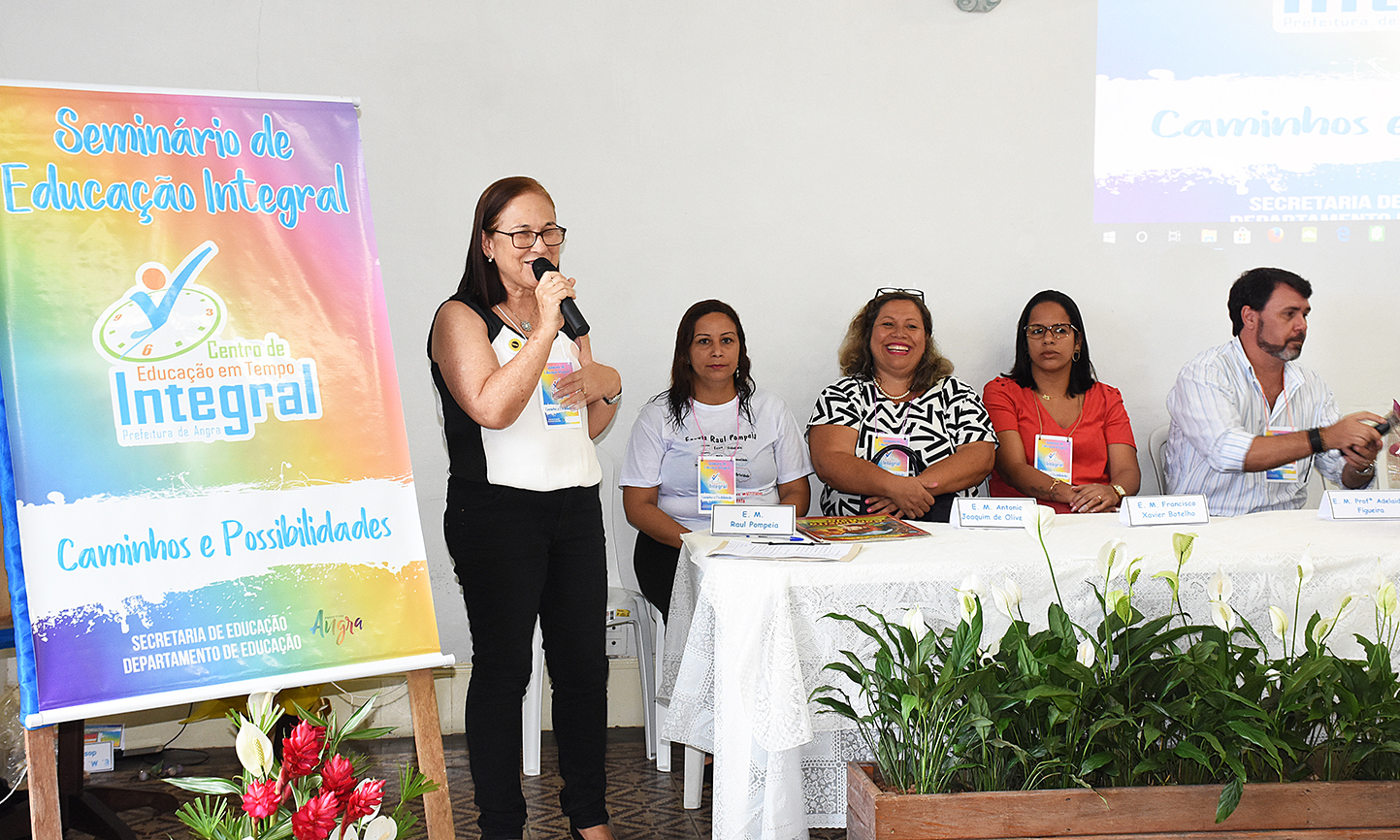 Capa da notícia: Seminário de Educação Integral apresenta ações  de sucessos