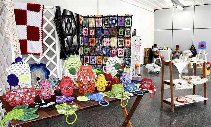 Capa da notícia: Brincando com Linhas em exposição na Casa Larangeiras