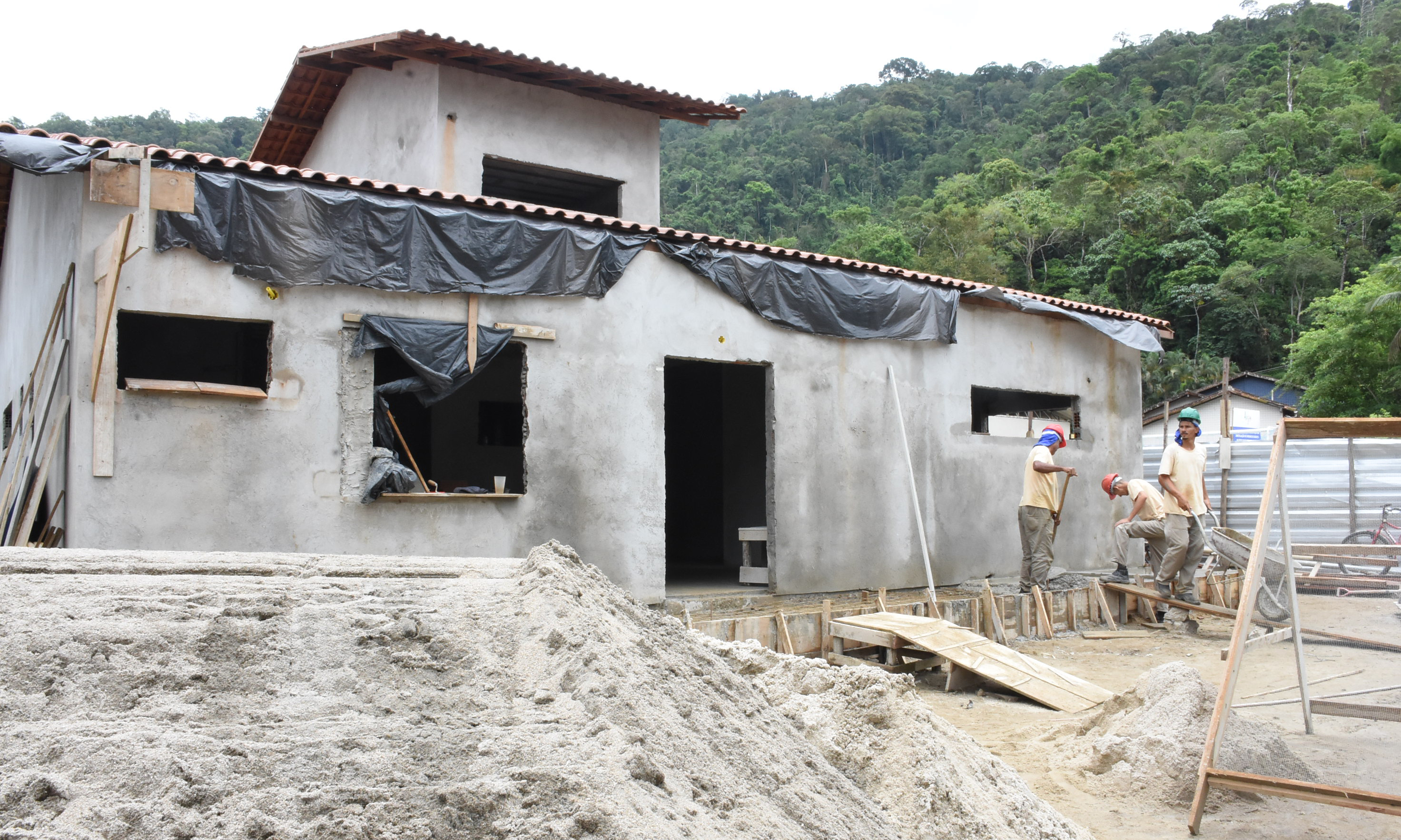 Capa da notícia: Governo investe em obras na Banqueta