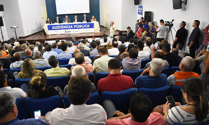 Capa da notícia: Prefeitos vão a Brasília discutir privatização da Rio-Santos