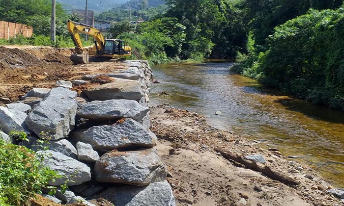 Capa da notícia: Obras seguem no Parque Mambucaba
