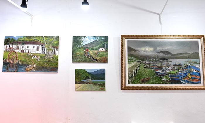 Capa da notícia: Paisagens de Angra são destaques em exposição