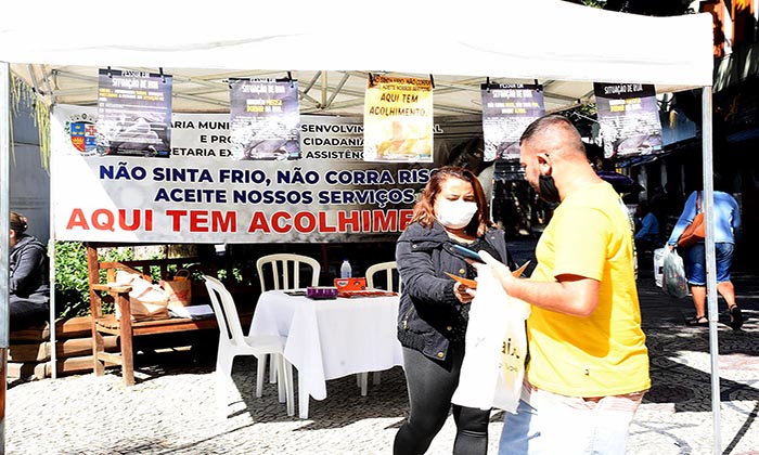 Capa da notícia: Prefeitura intensifica abordagens sociais