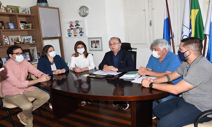 Capa da notícia: Oportunidade profissional para jovens de Angra