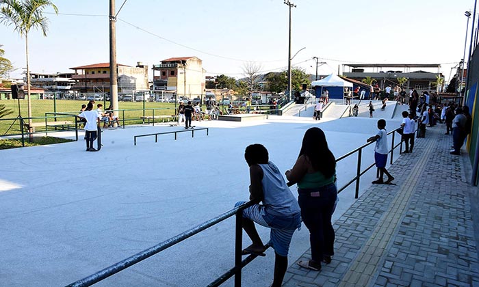 Capa da notícia: Parque Mambucaba ganha complexo esportivo com pista de skate