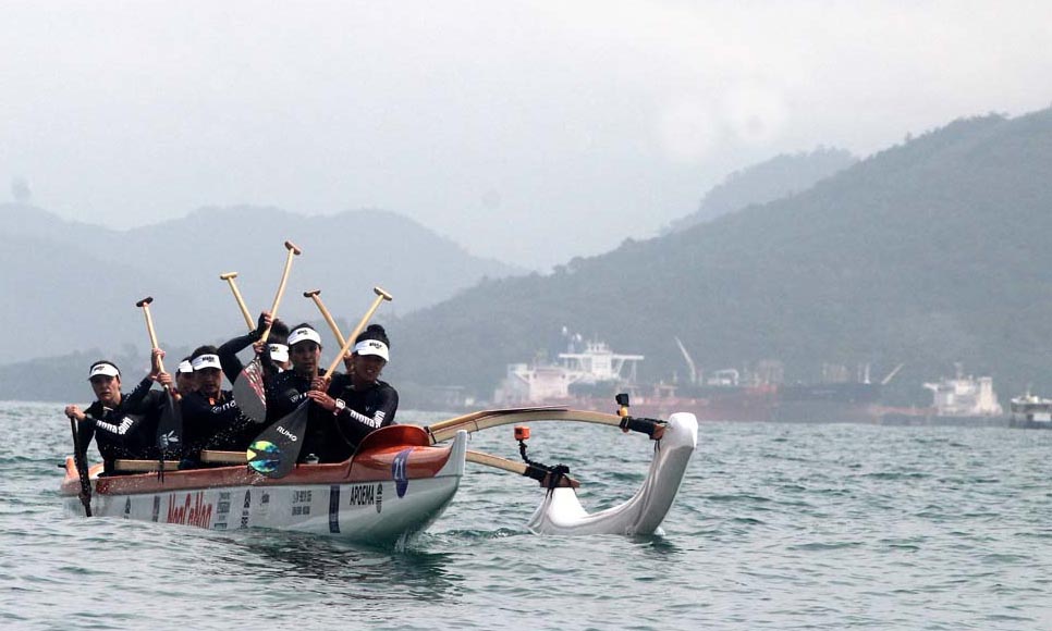 Capa da notícia: Ilha Grande recebe etapa do nacional de canoagem Va’a