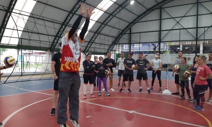 Capa da notícia: Começa a capacitação do projeto Container do Esporte