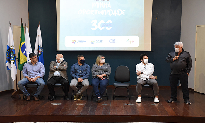 Capa da notícia: Prefeitura fecha parceria com CIEE para o Minha Oportunidade