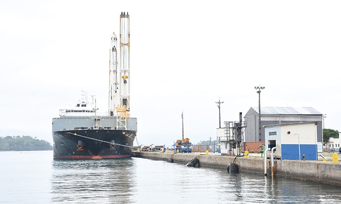 Capa da notícia: Café de Minas poderá ser exportado pelo porto de Angra 