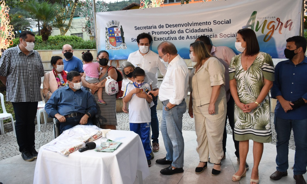 Capa da notícia: Natal Social Itinerante é lançado
