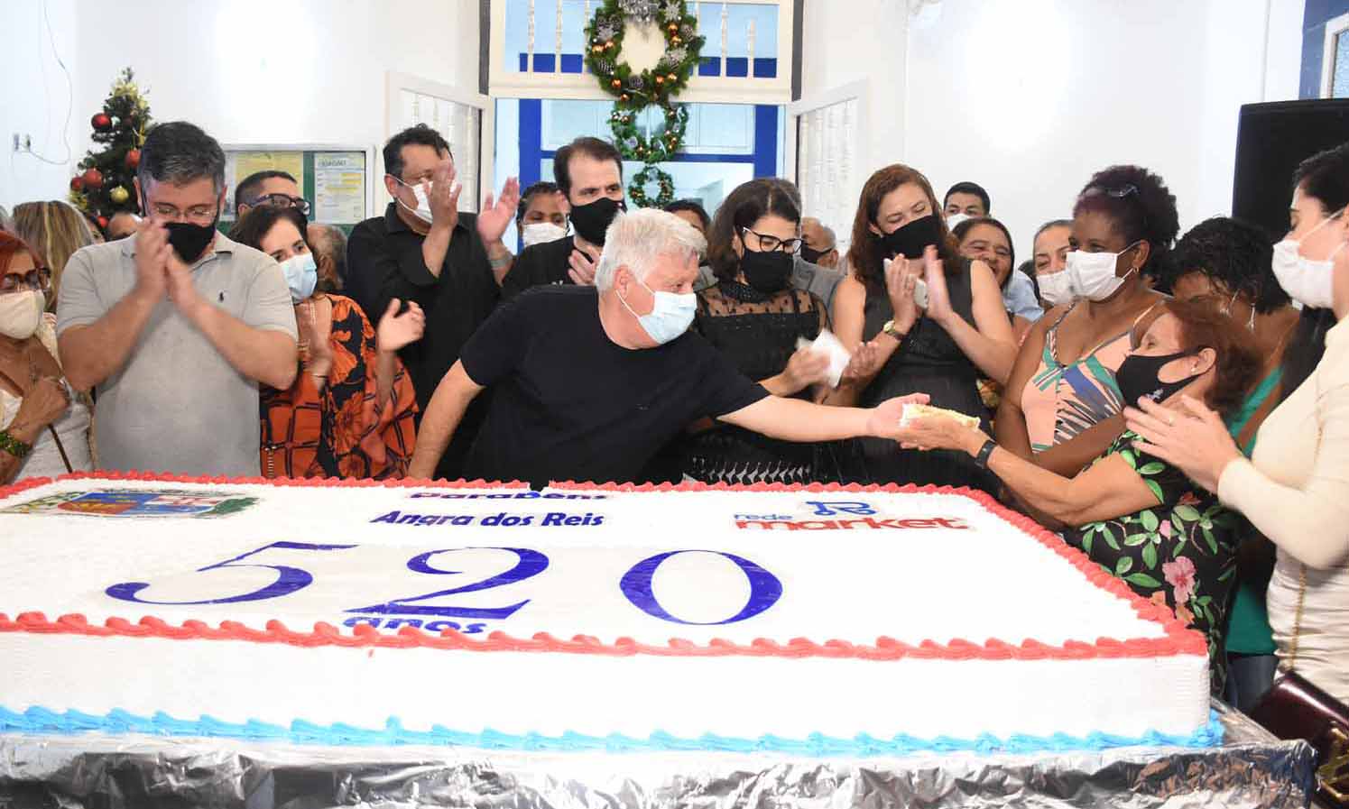 Capa da notícia: Maiara e Marraísa nas comemorações dos 520 anos de Angra 