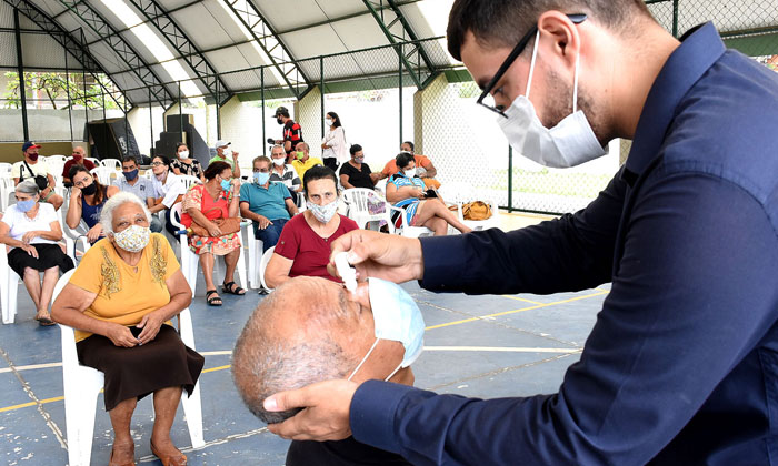 Capa da notícia: Prefeitura de Angra viabiliza 340 cirurgias de catarata