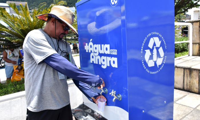 Angra ganha três bebedouros públicos gratuitos