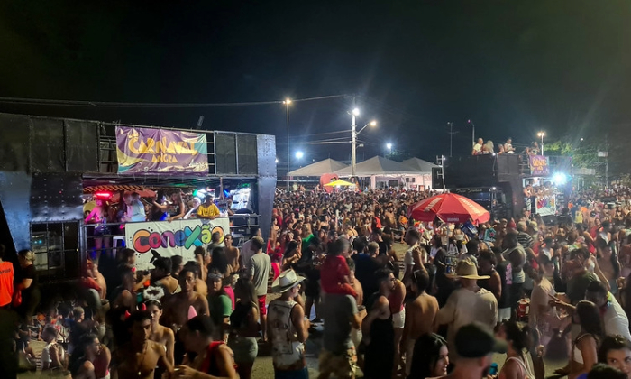 Capa da notícia: Carnaval de rua leva cultura, tradição e alegria a todos os cantos de Angra