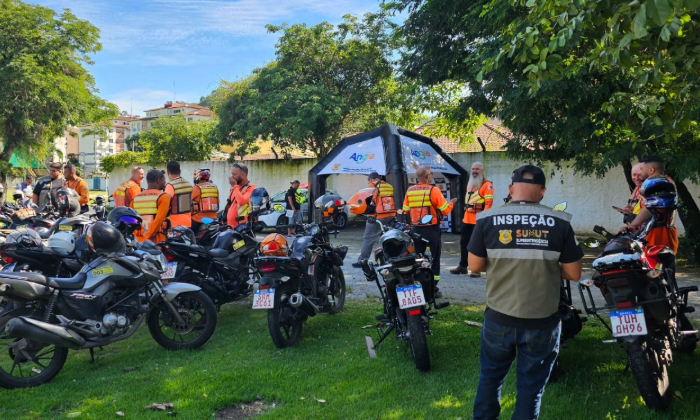 Capa da notícia: Prefeitura de Angra realiza vistoria em motocicletas do modal mototáxi