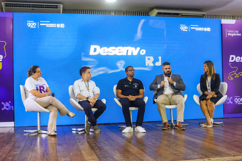 Capa da notícia: Debates e oportunidades marcam o segundo dia do Desenvolve RJ em Angra dos Reis