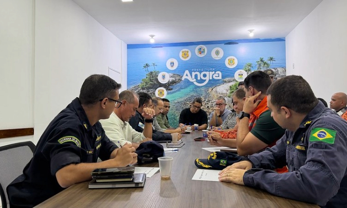 Capa da notícia: Reunião em Angra destaca ações estratégicas na área de segurança pública