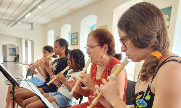 Capa da notícia: Cultura valoriza produção artística local com editais do Fundo Municipal em Angra