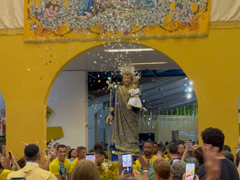 Capa da notícia: Fé e tradição marcam o encerramento da Festa de São José Operário