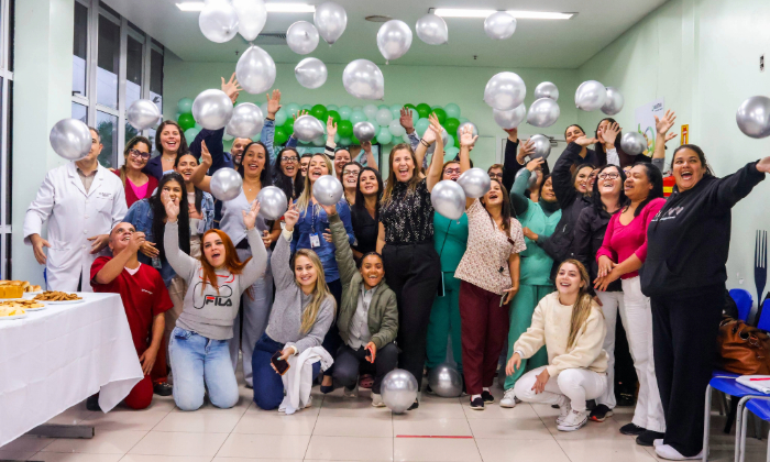 Capa da notícia: Palestra sobre cuidado seguro abre Semana da Enfermagem do HMJ